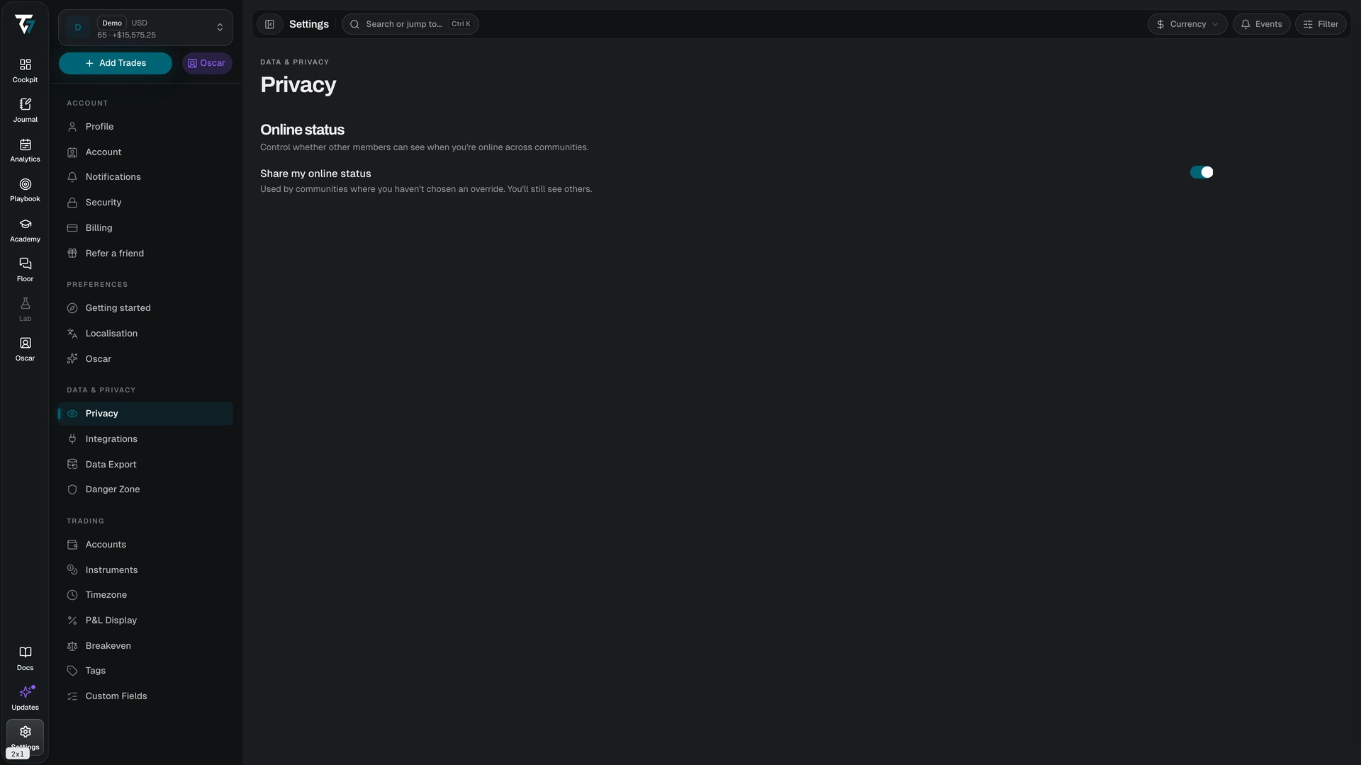 Privacy settings with the share online status toggle