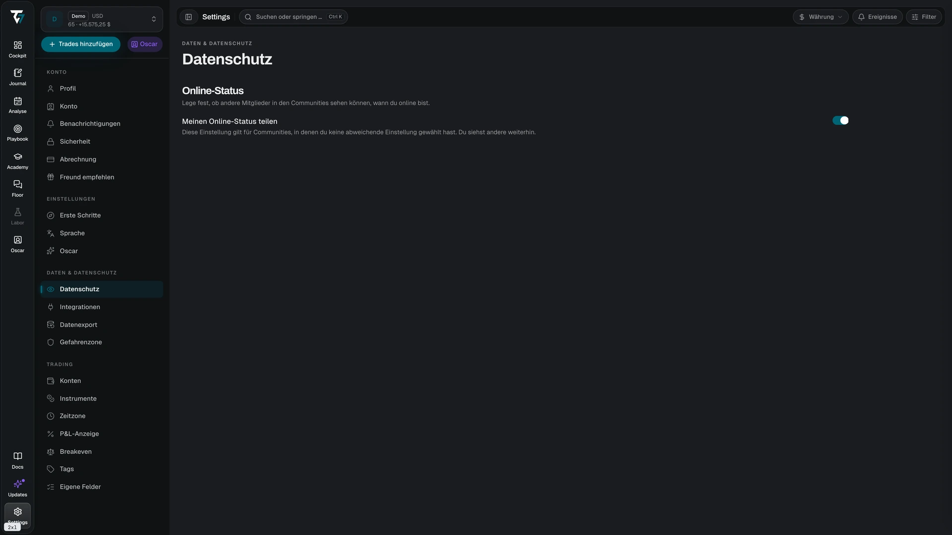 Privacy settings with the share online status toggle